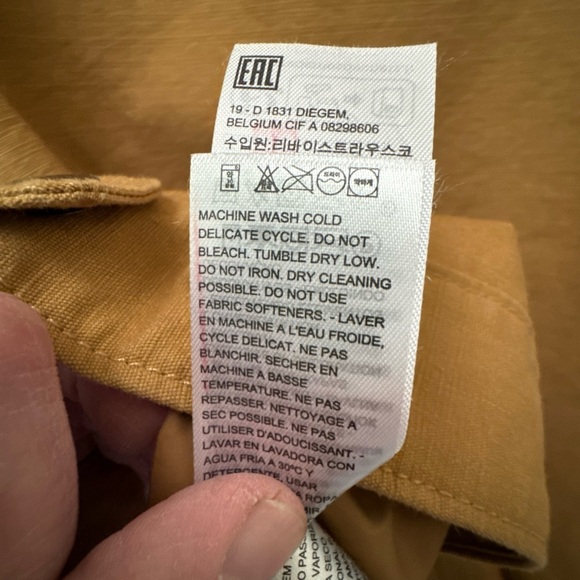 Levi's Men's Tan Jacket with Brown Collar - Picture 4 of 4